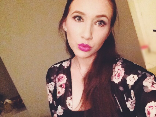 mcqueeny:  I usually never do anything with my hair so I’m really feeling today’s look tbh 💖  You look beautiful