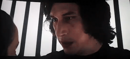 Annes be like: “Reylo is platonic”/“Reylo is not romantic”/”Rey only cares about returning Ben to the Light because that’s the Jedi way”