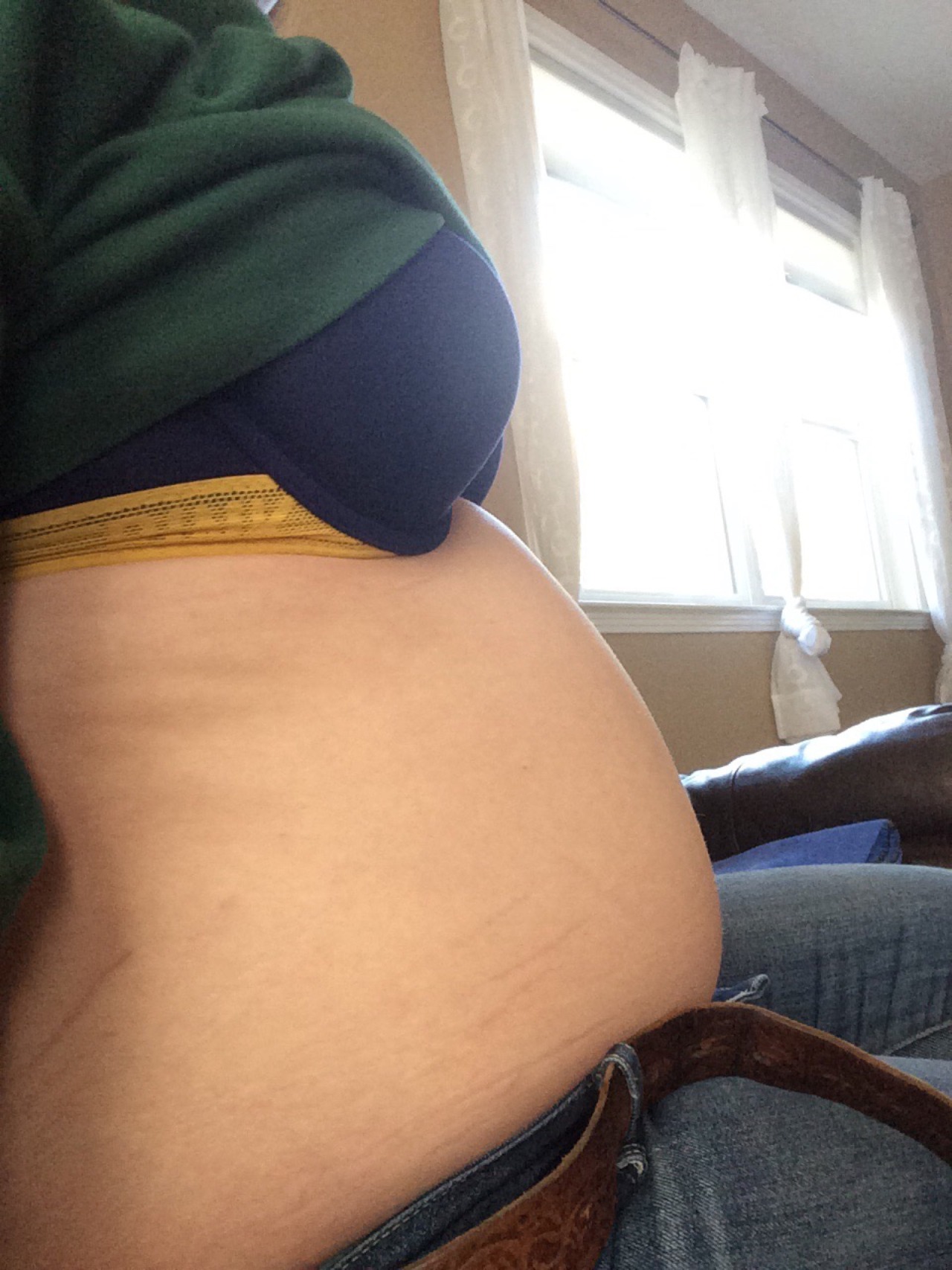 unintentionalbbw:  This is why I’m only wearing sweatshirts now…