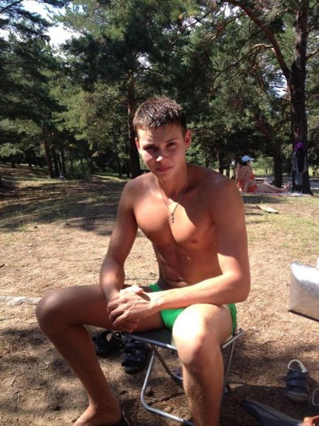 http://russian-boys.tumblr.com/post/154628198675