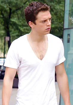 Daily Sebastian Stan
