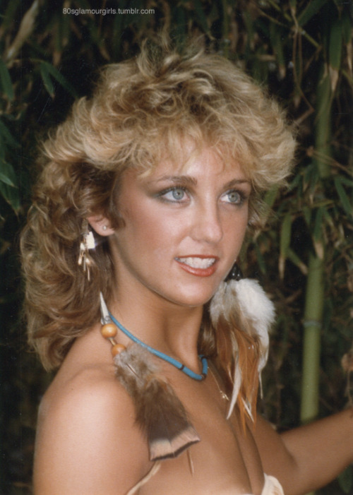 Found photos from the 80s –> 80sglamourgirls.tumblr