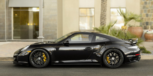 topvehicles: Porsche 911 Turbo via reddit