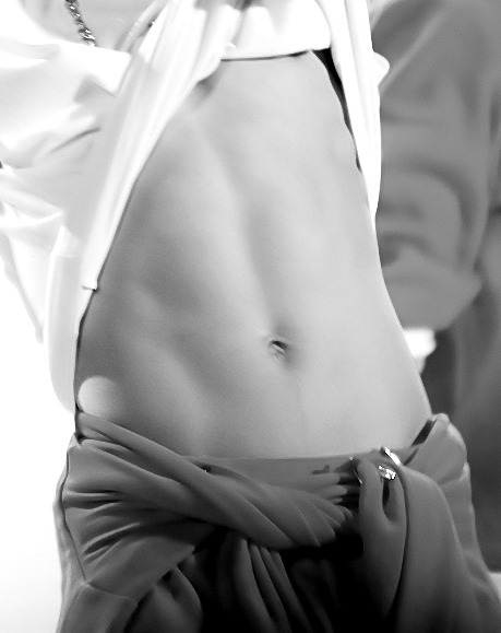  © IDOLEEMO  