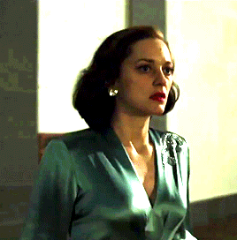 cotillardsource:Marion Cotillard in “Allied” teaser trailer