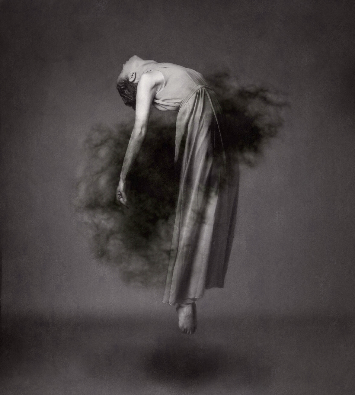 jedavu:  Devil On Your Back photo series from Josephine Cardin