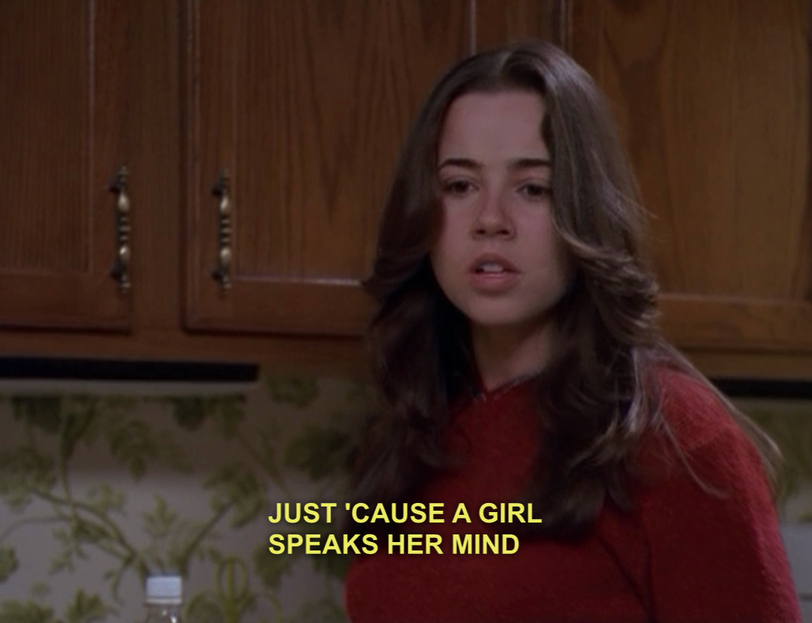 She speaks bad. Freaks and Geeks мать Линдси. Speak her Mind. She speaks to her.