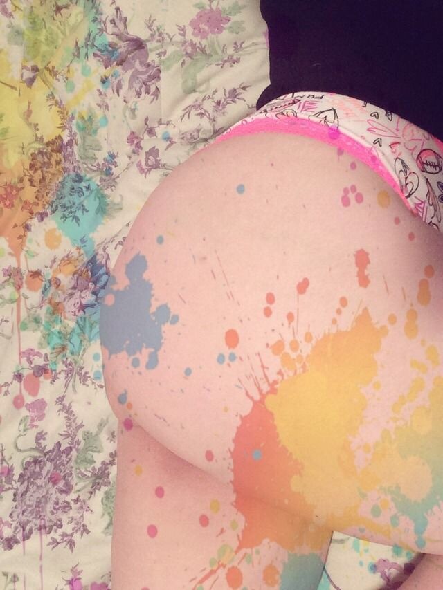 sassysexymilf:  My big booty vs itty bitty thongs. They never had a chance! 😂