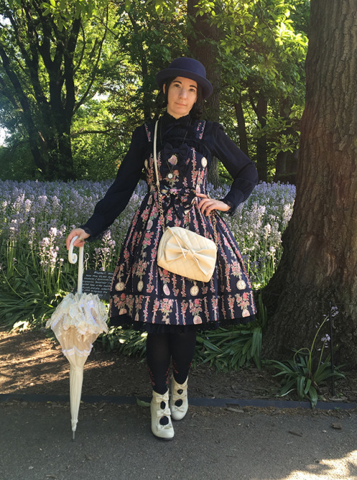 Another very late coord post- this from later in May. I took advantage of the nice weather to go to 