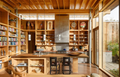 remash:city cabin ~ olson kundig | photos © aaron leitz