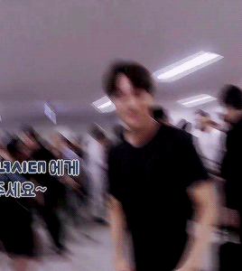 kaisehs:  jongin on tiffany’s channel ♡ 