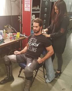 sethrollinsfans:  WWE Glam Squad Instagram Photo:   Just a little clean up before the show for @wwerollins #wweglamsquad #technicolordreamteam #haircut #wwesuperstar #sethrollins   