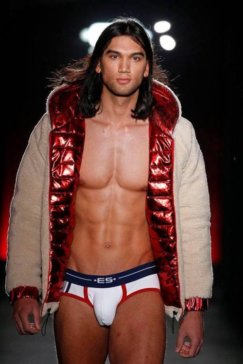 kinseycategory6:  Reblog- Exceptional Men | Sensual Gay Male | Lust Kink