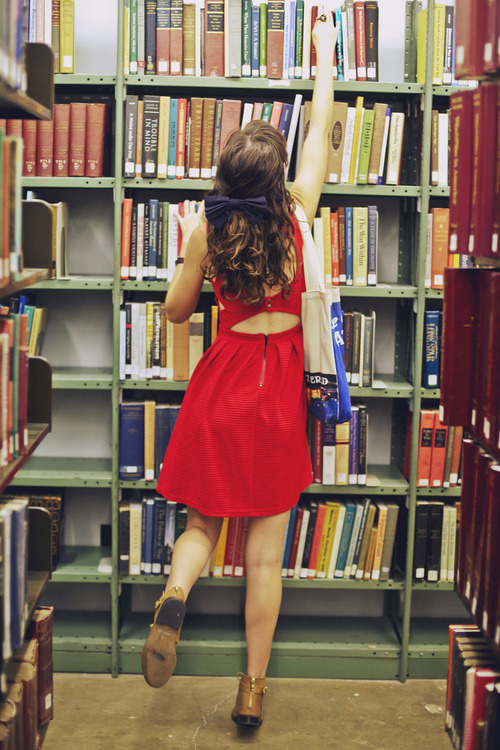 sugarplumsandfairydust:  ~fashion, makeup, &amp; health blog! ♥ 