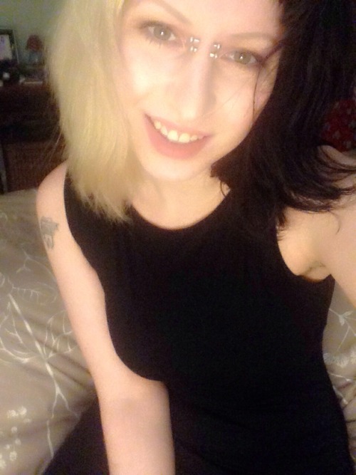 nanav2: im ready! take me out! need big drinks! Fucking sexxxy tease