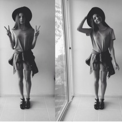 neonreef:  the other days ootd in b&w,