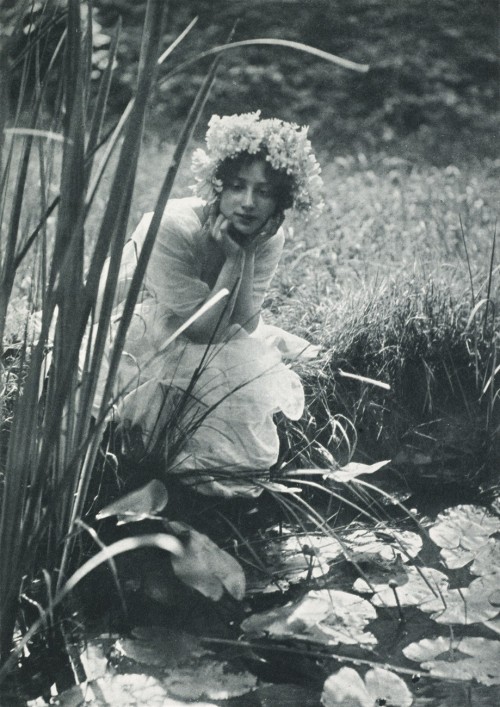 fawnvelveteen:   Constant Puyo, In the Reeds, 1903