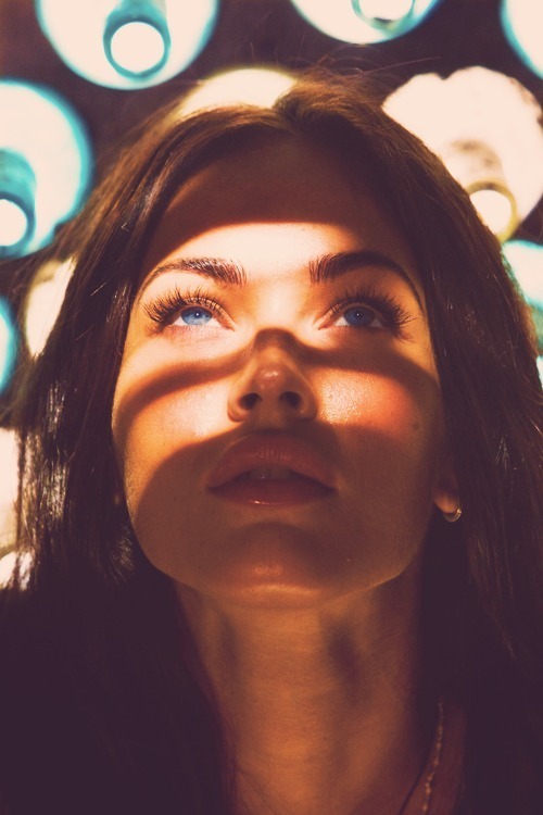 fuckoff-kindly:  Megan Fox // Girls like this.