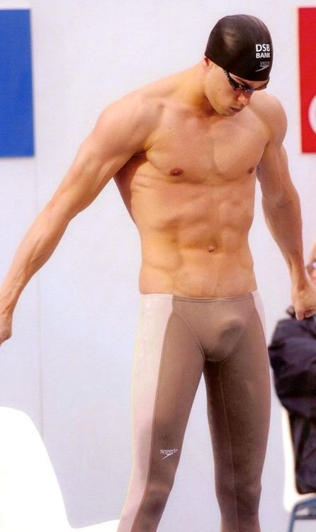 male-celebs-naked:  Michael PhelpsSubmit HERE  ←More Celebs HERE  ←
