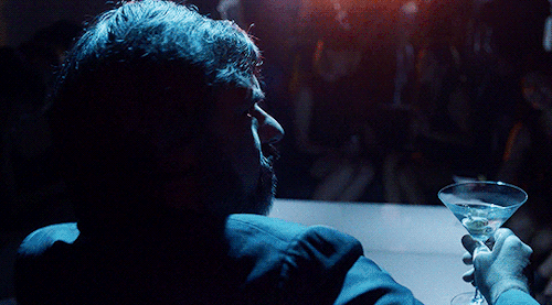themightyconchords:Jemaine Clement as Oliver Bird in Legion Season 2 Episode 1