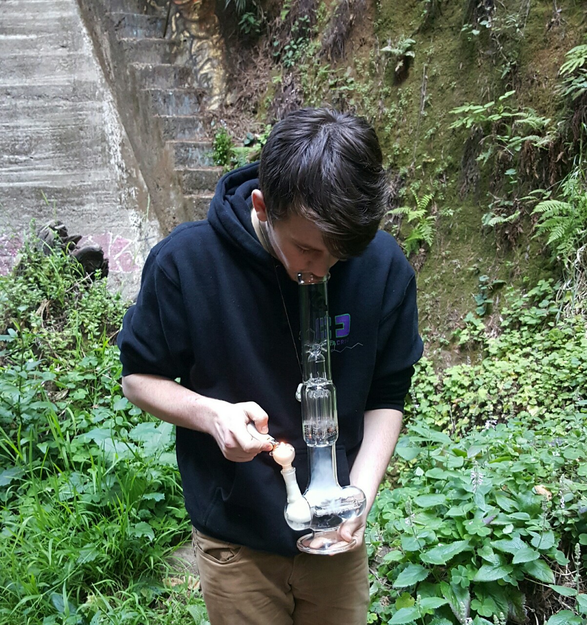 indica-lungs:  Meet Mjölnir, my new triple-inline to tree perc from Diamond Glass.