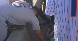 acylenn: anarchotrash:  libertybill:  russalex:  godless-david:  proud-atheist:  Tim Tebow Prays over dude having a Seizure instead of doing any type of first aid… / via  And I’m sure he thinks his prayers brought them out of it. Pretty disgusting