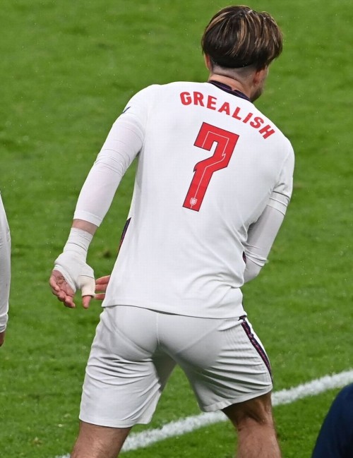 silverskinsrepository: Jack Grealish Nice booty and brieflines. Love it