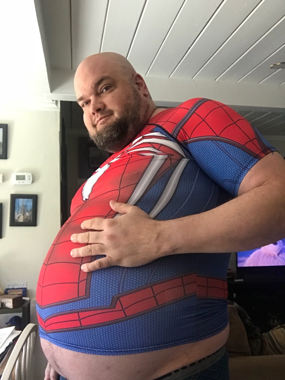 bigdaddysf44:  Spider pigPlease repost my fat ass all over!