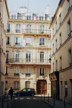 allthingseurope:  Paris (by Petrana Sekula)