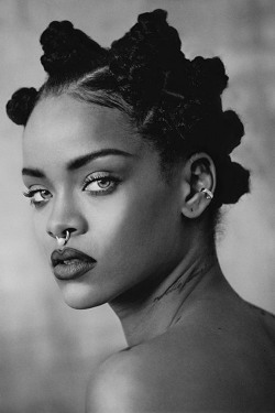 senyahearts:Rihanna for i-D Magazine, Pre-Spring 2015 Photographed by: Paolo Roversi