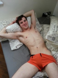 boisbonersncum:  gayboy525:  set one of my