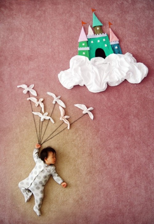 aquamarinespinnerlover: bobbycaputo: Photographer and mother Queenie Liao has created creative photo