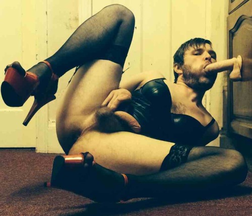 pathetichumiliateddegraded:  Make this faggot Mathew lovecock famous. 1000 notes! And a fuck ton of abusive comments 