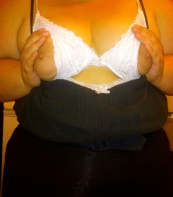 Hot-Horny-Bbw:  May Have Worn A Bra To Work Today But Did A Bit Of A D.i.y Job On