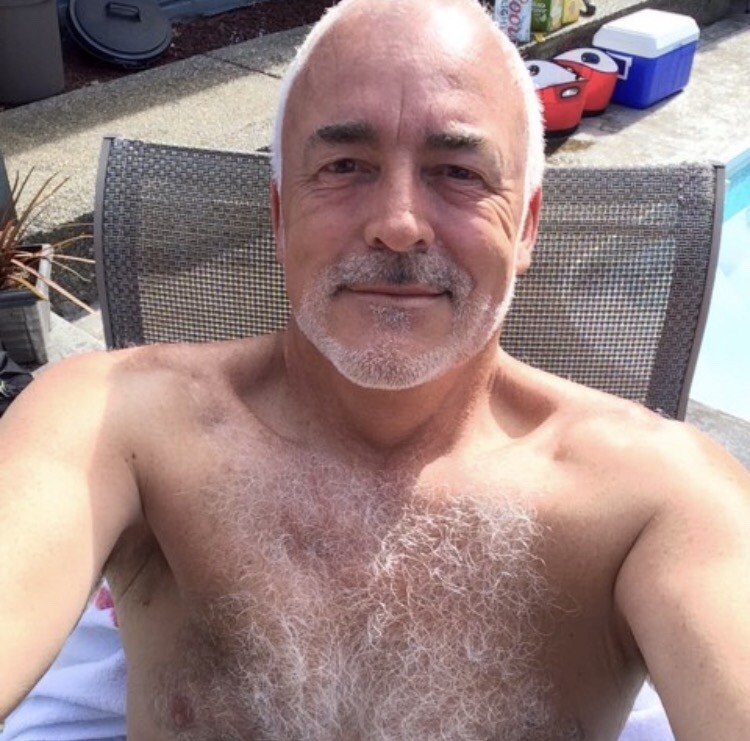 brighteyes4brightmind:  Sexy Daddy