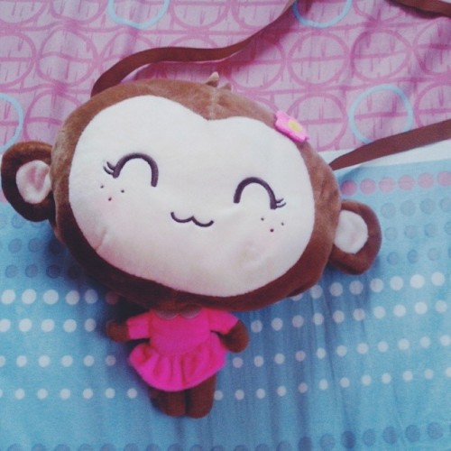 Someone&rsquo;s coming with me on my day out with the girls. #yoyo #cici #monkey #bag #kawaiibag
