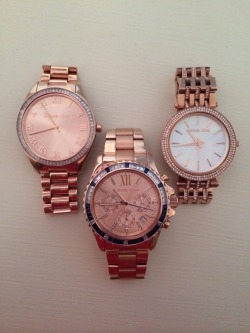 withflowersinyourhairxo:  #michaelkors #watch