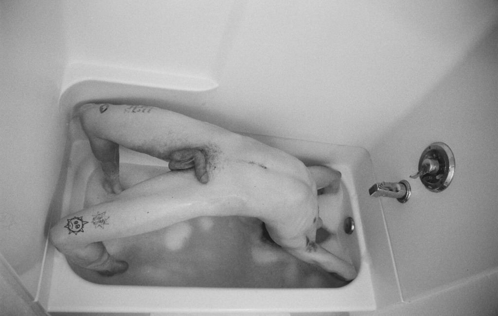 americasfinestkids:  Jonah’s taking a bath, head first. frame #17 San Diego, California