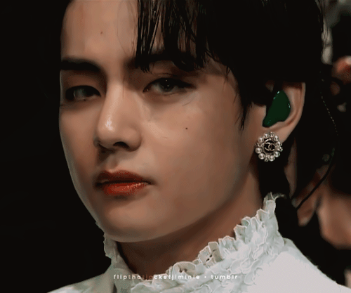 A Prince (cr. Dwellingsouls)