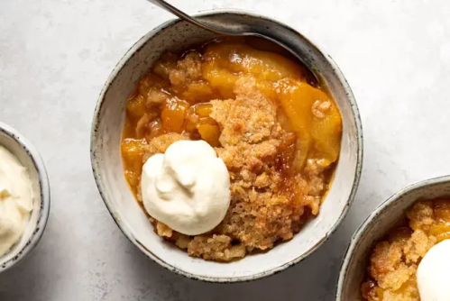 Fresh Peach Crumble 
