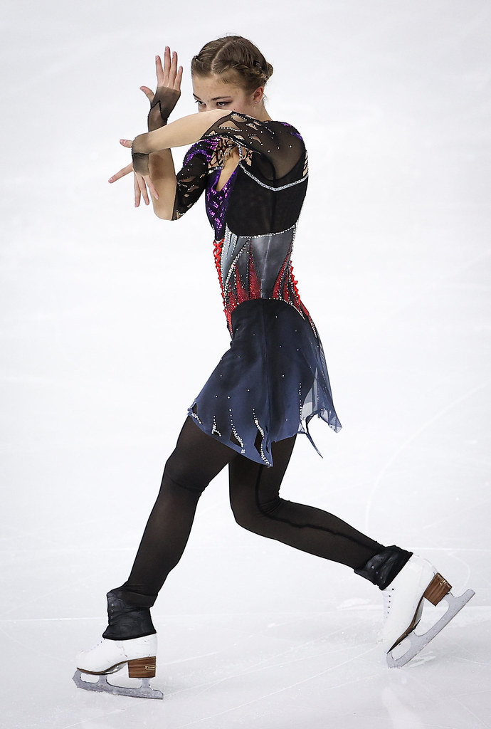 Alena Kostornaia  Figure skating outfits, Ice skating outfit, Skating  outfits