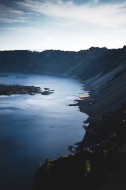 luxuryera:  Crater LakePhotographer: Kendall