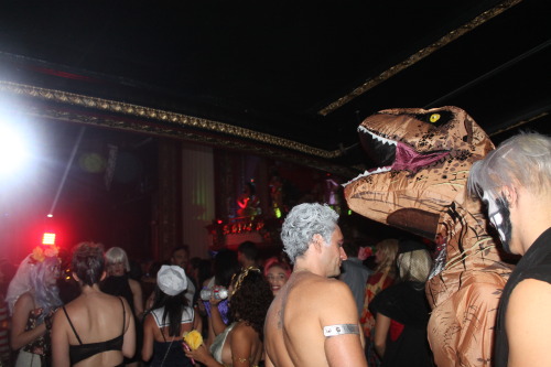 Party so lit even T-Rex showed up. The LA Fashion Report