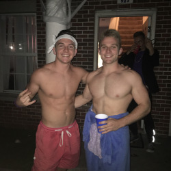 wvilldog:  bromancingbros:     After a few beers 