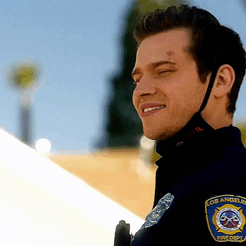 EVAN "BUCK" BUCKLEY 9-1-1 (2018) 4.08