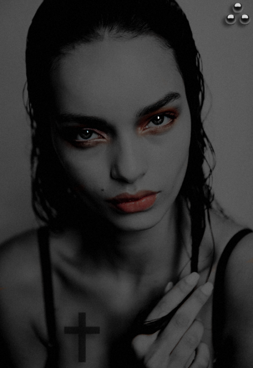 “If you truly want LOVE to enter your Heart, you HAVE to give a DAMN about what’s going on around you!!” ― AainaA-Ridtz
