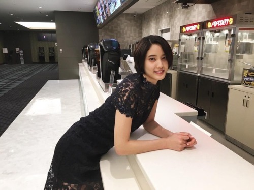 山崎紘菜