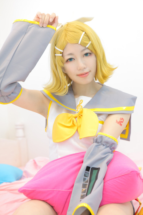 Vocaloid - Len & Rin Kagamine (Ivy) 2
