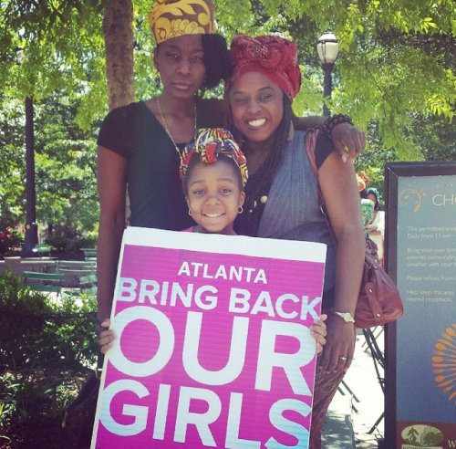 fckyeahprettyafricans:Nigeriasoulrevision:An AMAZING display of solidarity from Atlanta, New York, D