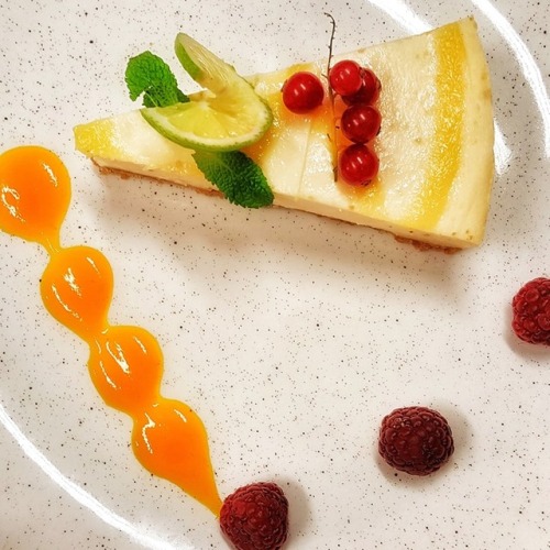 Lemon and lime cheese cake with lemon sorbet. 